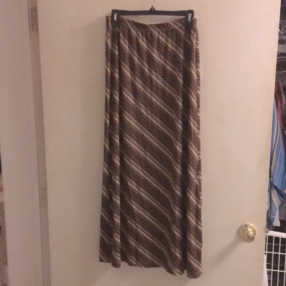 Maxi skirt